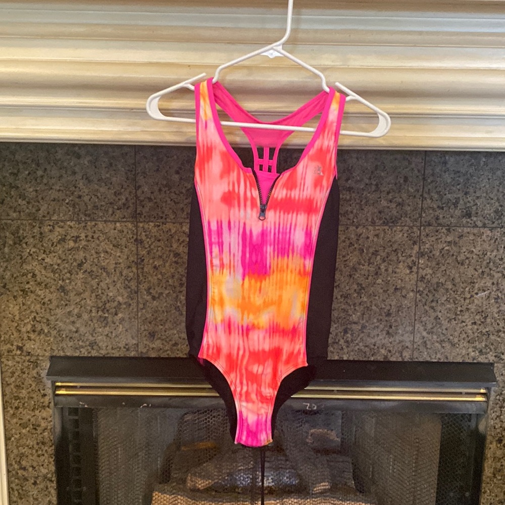 Zero X Poslir Swimwear XL 16